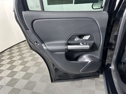 Certified 2025 Mercedes-Benz GLA 250 image 22