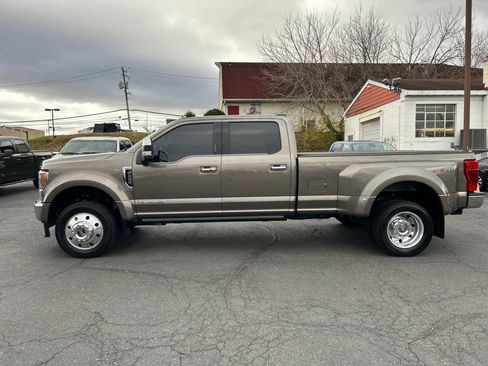 Used 2022 Ford F450 King Ranch w/ King Ranch Ultimate Package image 5