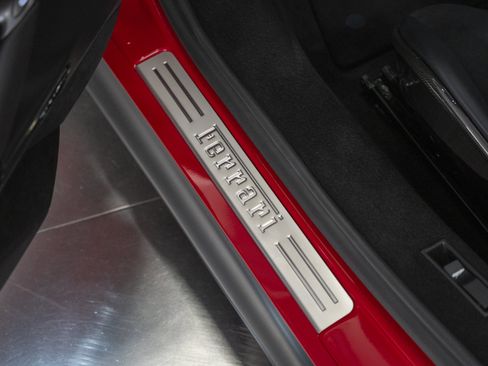 Used 2022 Ferrari SF90 Spider AWD/4WD image 27