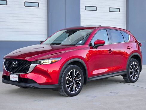 Used 2023 MAZDA CX-5 AWD 2.5 S w/ Premium Package image 4