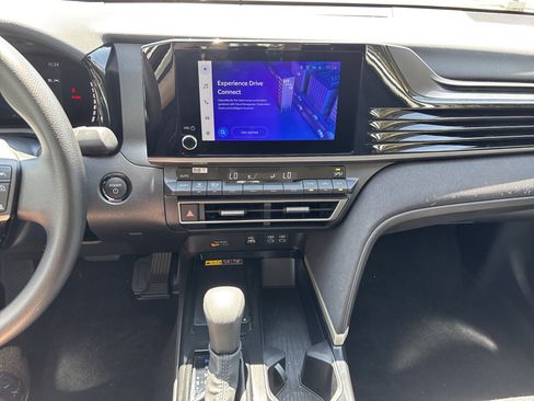 Used 2026 Toyota Camry LE FWD image 23