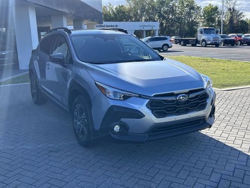 Certified 2025 Subaru Crosstrek 2.0i Premium image 6