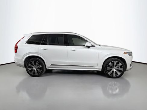Certified 2025 Volvo XC90 T8 Plus w/ Protection Package Premier AWD/4WD image 5