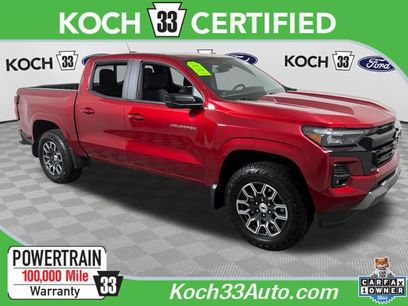 Used 2024 Chevrolet Colorado Z71 w/ Z71 Convenience Package 2