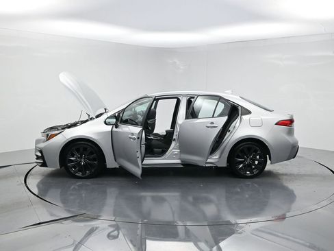 Used 2023 Toyota Corolla SE FWD image 28