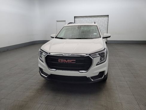 Used 2022 GMC Terrain SLE w/ Driver Convenience Package image 15