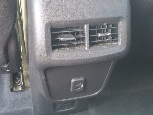 Certified 2023 Chevrolet Equinox LT AWD/4WD image 11