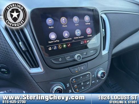 Used 2025 Chevrolet Malibu LT image 17