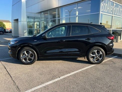 Used 2024 Ford Escape ST-Line w/ Tech Pack #1 image 2