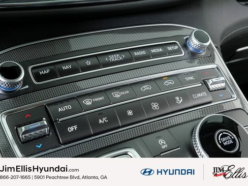 Certified 2023 Hyundai Santa Fe Limited image 22