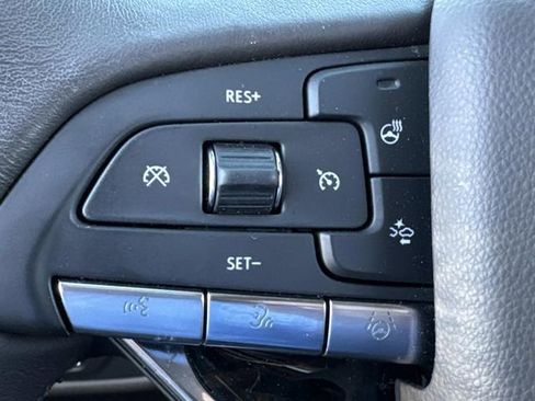 Used 2023 Cadillac Escalade Sport w/ LPO, ONYX Package image 31