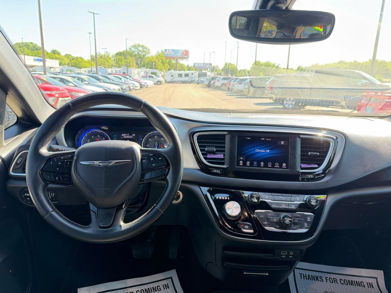 Used 2018 Chrysler Pacifica Touring Plus w/ S Appearance Package FWD image 17