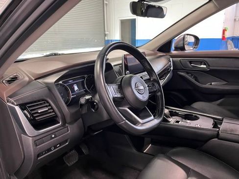 Used 2023 Nissan Rogue SL image 22