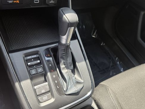 Certified 2025 Honda CR-V LX image 18