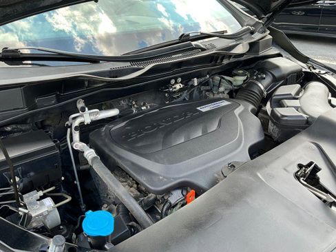 Used 2018 Honda Odyssey EX-L image 10
