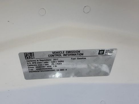 Used 2017 Chevrolet Volt Premier w/ Driver Confidence II Package FWD image 24