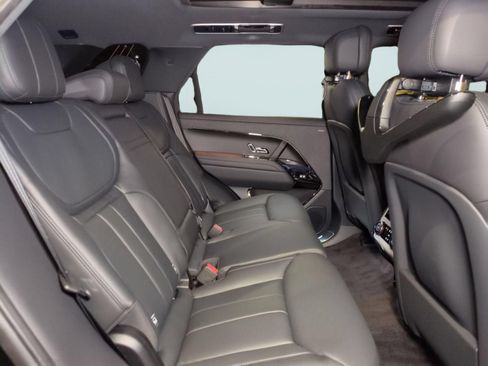 New 2026 Land Rover Range Rover Sport SE AWD/4WD image 28