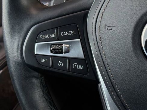 Used 2023 BMW X5 sDrive40i w/ Luxury Seating Package RWD image 10