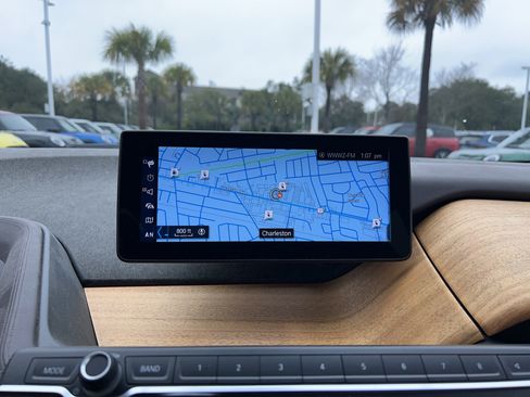 Used 2019 BMW i3 image 24