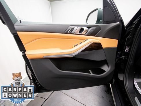 Used 2024 BMW X5 xDrive40i w/ Parking Assistance Package AWD/4WD image 22