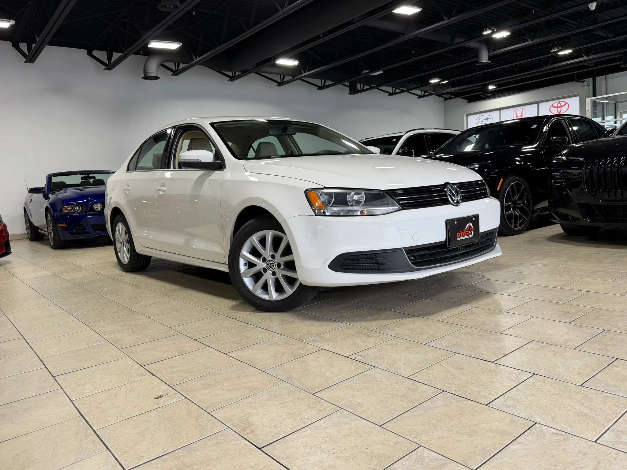 Used 2013 Volkswagen Jetta SE FWD image 1