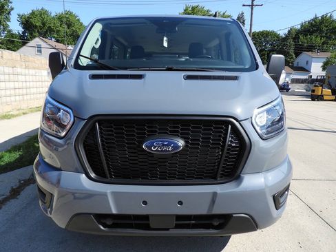 Used 2022 Ford Transit 350 XLT AWD/4WD image 3