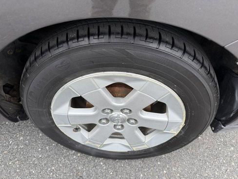 Used 2006 Toyota Prius FWD image 29