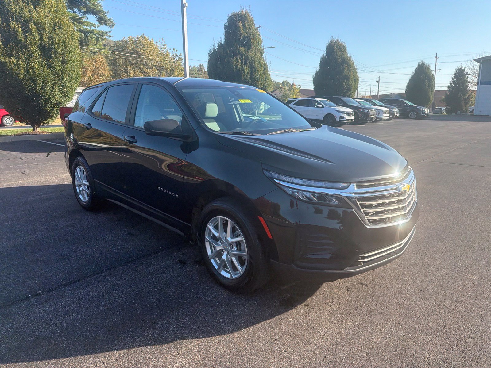 Certified 2022 Chevrolet Equinox LS w/ LS Convenience Package FWD image 7