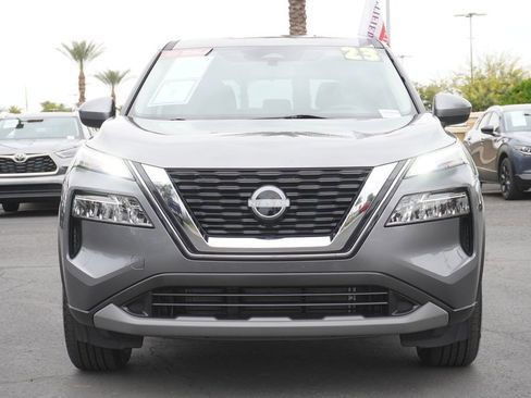 Certified 2023 Nissan Rogue SV image 5