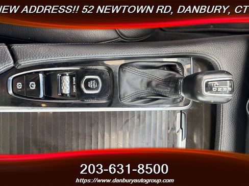Used 2018 Volvo S90 T5 Momentum w/ Protection Package AWD/4WD image 22