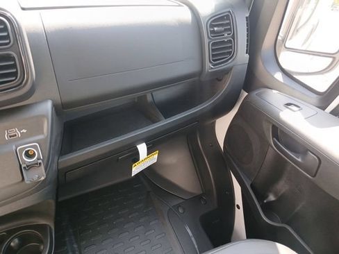 New 2026 RAM ProMaster 2500 w/ Convenience Group FWD image 24