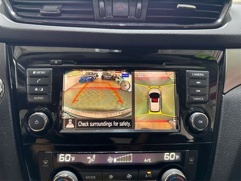 Used 2020 Nissan Rogue Sport SV w/ Technology Package AWD/4WD image 37