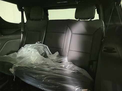 New 2026 Chevrolet Tahoe Z71 w/ Z71 Off-Road Package image 15