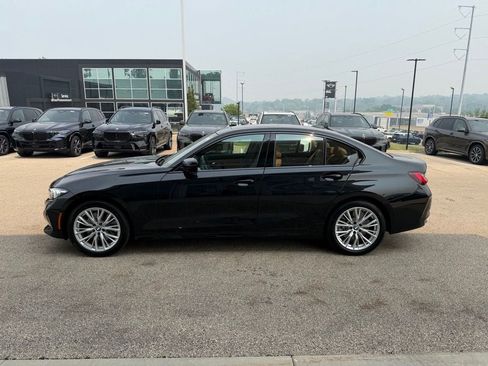 Used 2023 BMW 330i xDrive Sedan w/ Premium Package AWD/4WD image 8