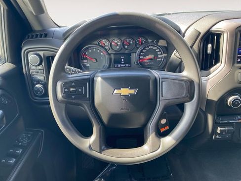Used 2020 Chevrolet Silverado 1500 Custom w/ Custom 2.7L Value Package image 12