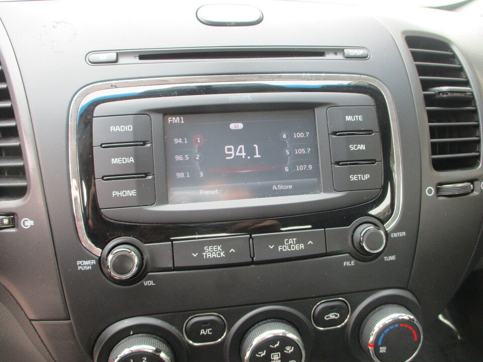 Used 2017 Kia Forte LX w/ LX Popular Package FWD image 28