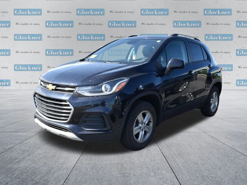 Used 2022 Chevrolet Trax LT w/ LT Convenience Package AWD/4WD image 10