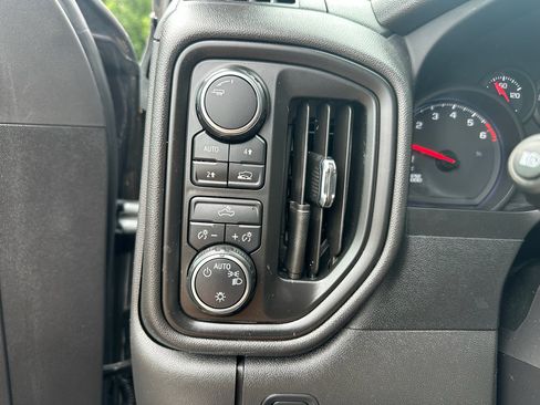 Used 2024 Chevrolet Silverado 1500 Custom AWD/4WD image 20