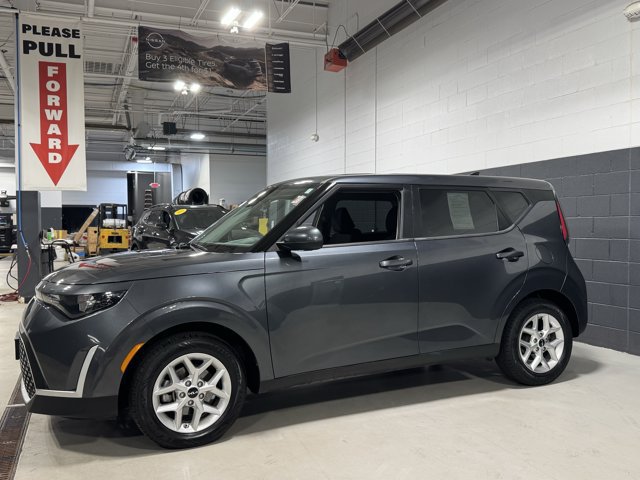 Used 2024 Kia Soul LX w/ LX Technology Package FWD image 21