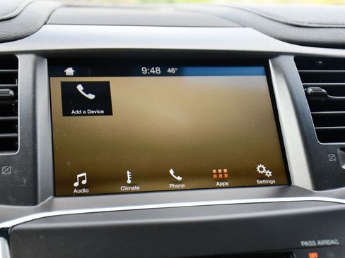 Used 2016 Lincoln MKS AWD image 30
