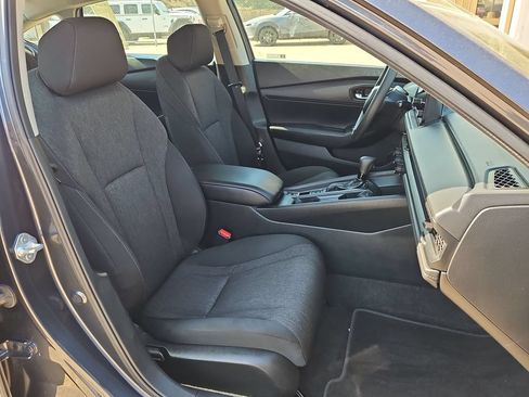 Used 2025 Honda Accord LX image 31