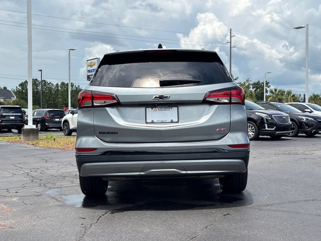 Used 2024 Chevrolet Equinox RS w/ RS Leather Package FWD image 31