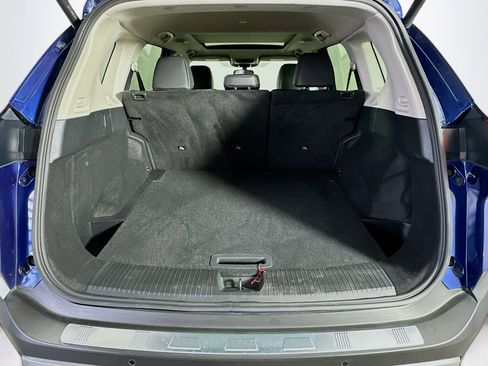 Used 2023 Nissan Rogue SV w/ SV Premium B Package image 29