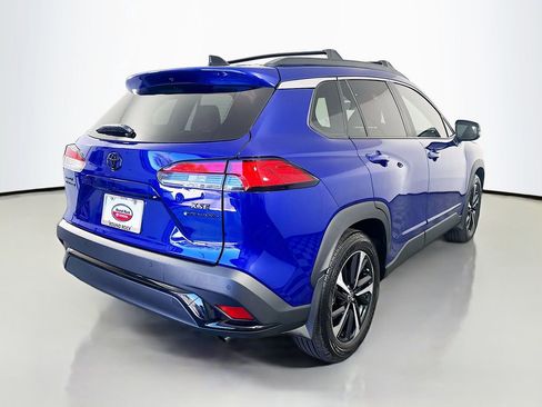 Used 2025 Toyota Corolla Cross AWD Hybrid w/ Convenience Package image 5