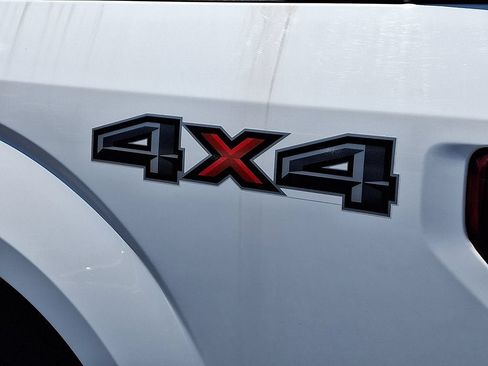 Used 2018 Ford F150 XLT AWD/4WD image 32