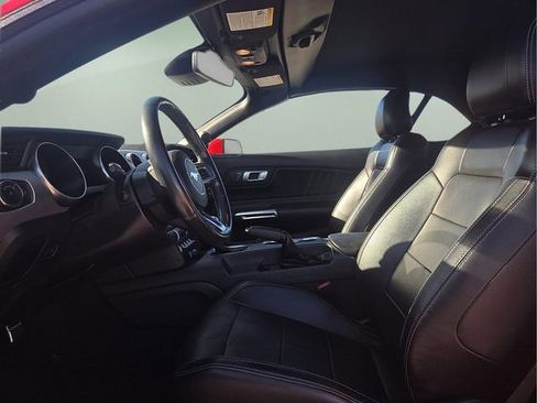 Used 2023 Ford Mustang Premium image 19