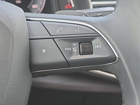 Used 2023 Audi Q7 2.0T Premium Plus w/ Premium Plus Package image 14