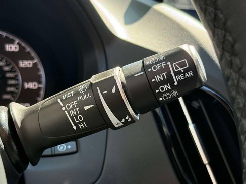 Certified 2025 Acura RDX SH-AWD w/ Technology Package image 29