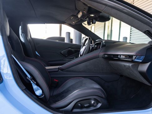 Used 2025 Chevrolet Corvette Z06 w/ Stealth Interior Trim Package RWD image 37