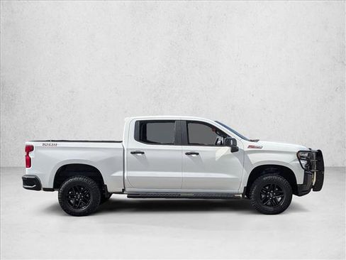 Used 2021 Chevrolet Silverado 1500 LT Trail Boss w/ Convenience Package II AWD/4WD image 4
